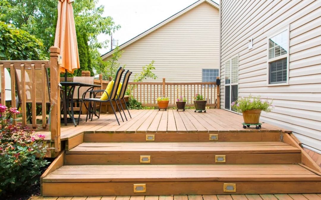 Pros and Cons of Common Decking Materials